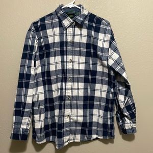 Cabela’s thick blue and white plaid button down top